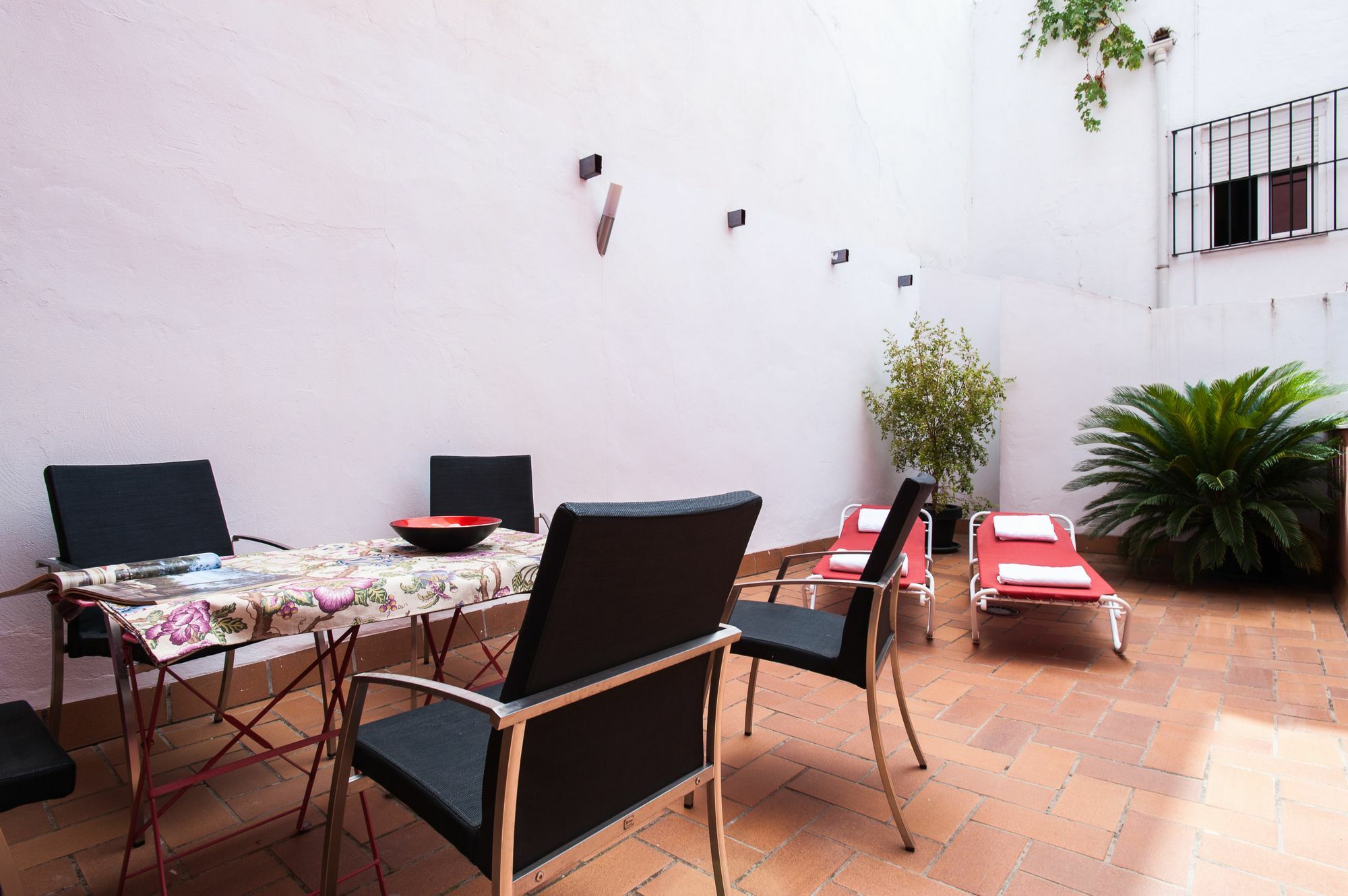 Singular Pilatos Apartment Sevilla Bagian luar foto